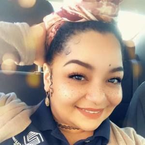 Meet your Posher, Justine